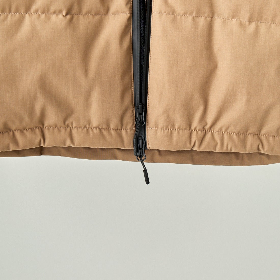 JEANSFACTORY × NANGA [ジーンズファクトリー × ナンガ] 別注 HINOC ダウンジャケット [JMP-244-023] BEIGE