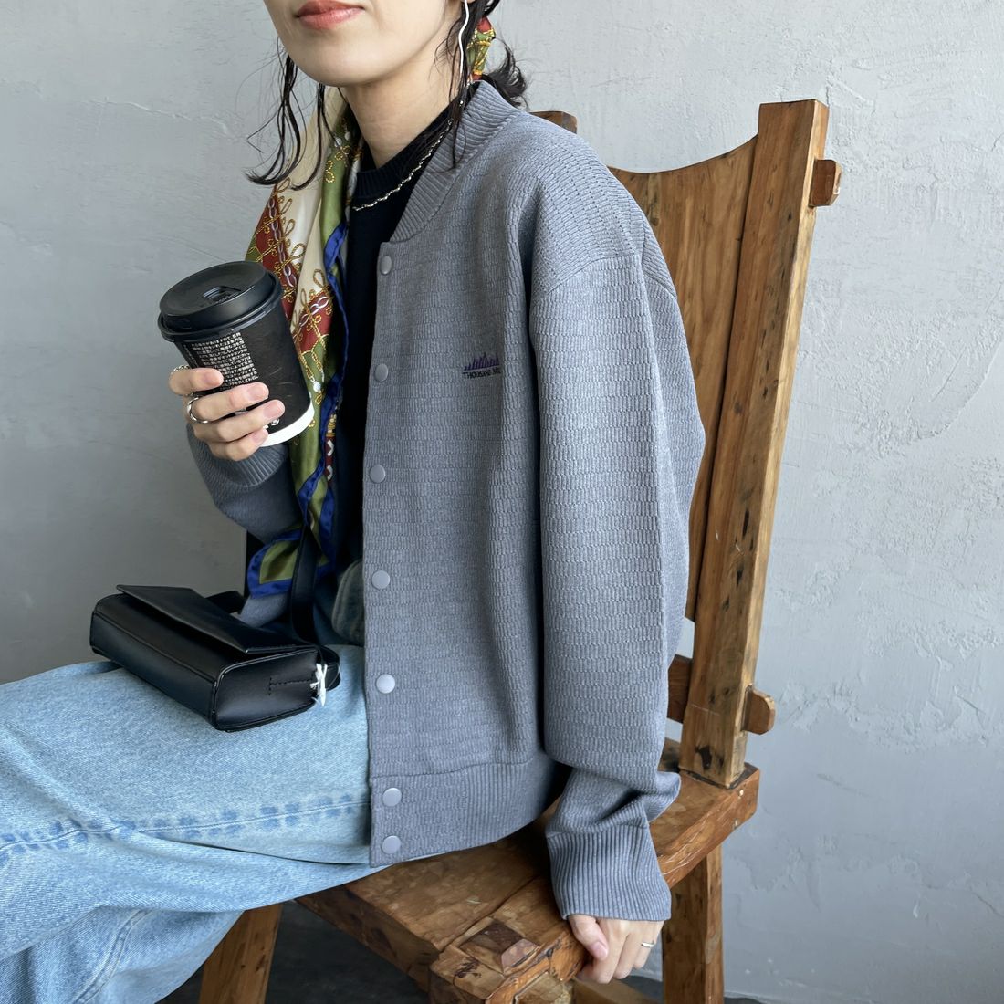 THOUSAND MILE [サウザンド マイル] 別注 ハニカムニットブルゾン [TM242PK50340-JF] 15 MD.GRAY&&モデル身長：160cm 着用サイズ：F&&