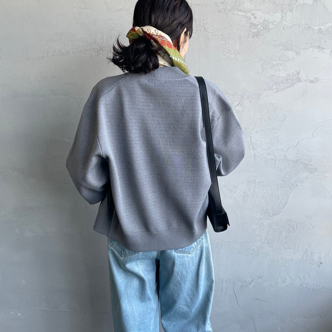 THOUSAND MILE [サウザンド マイル] 別注 ハニカムニットブルゾン [TM242PK50340-JF] 15 MD.GRAY&&モデル身長：160cm 着用サイズ：F&&