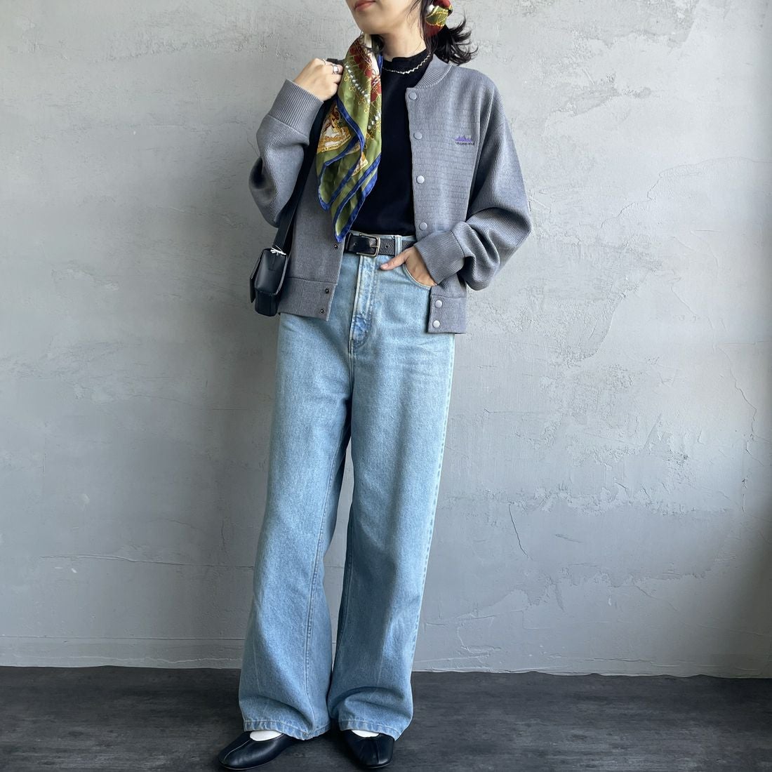 THOUSAND MILE [サウザンド マイル] 別注 ハニカムニットブルゾン [TM242PK50340-JF] 15 MD.GRAY&&モデル身長：160cm 着用サイズ：F&&