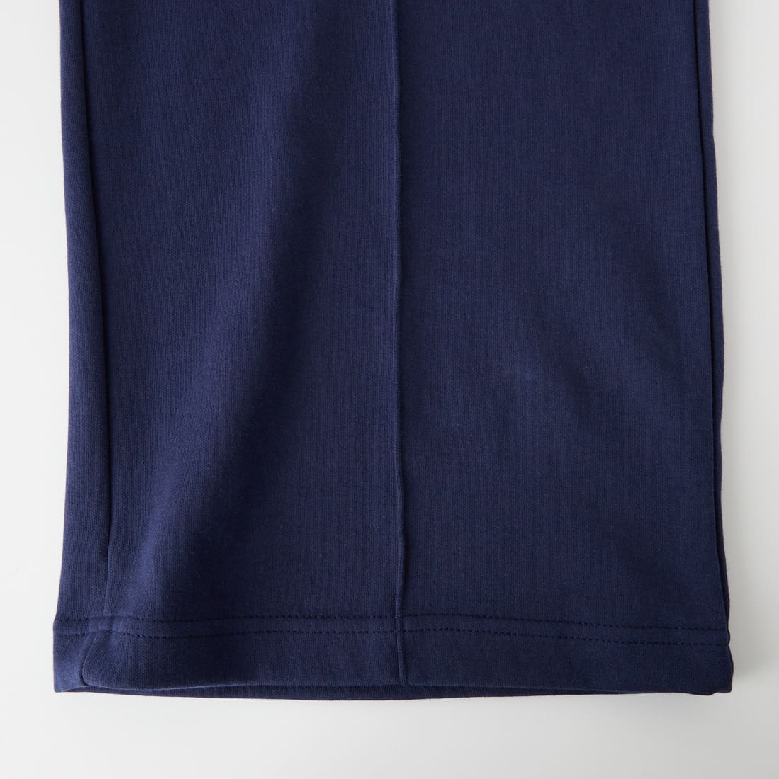 UNIVERSAL OVERALL [ユニバーサルオーバーオール] 別注 ポンチスウェットイージーパンツ [U2422601IN-JF] NAVY