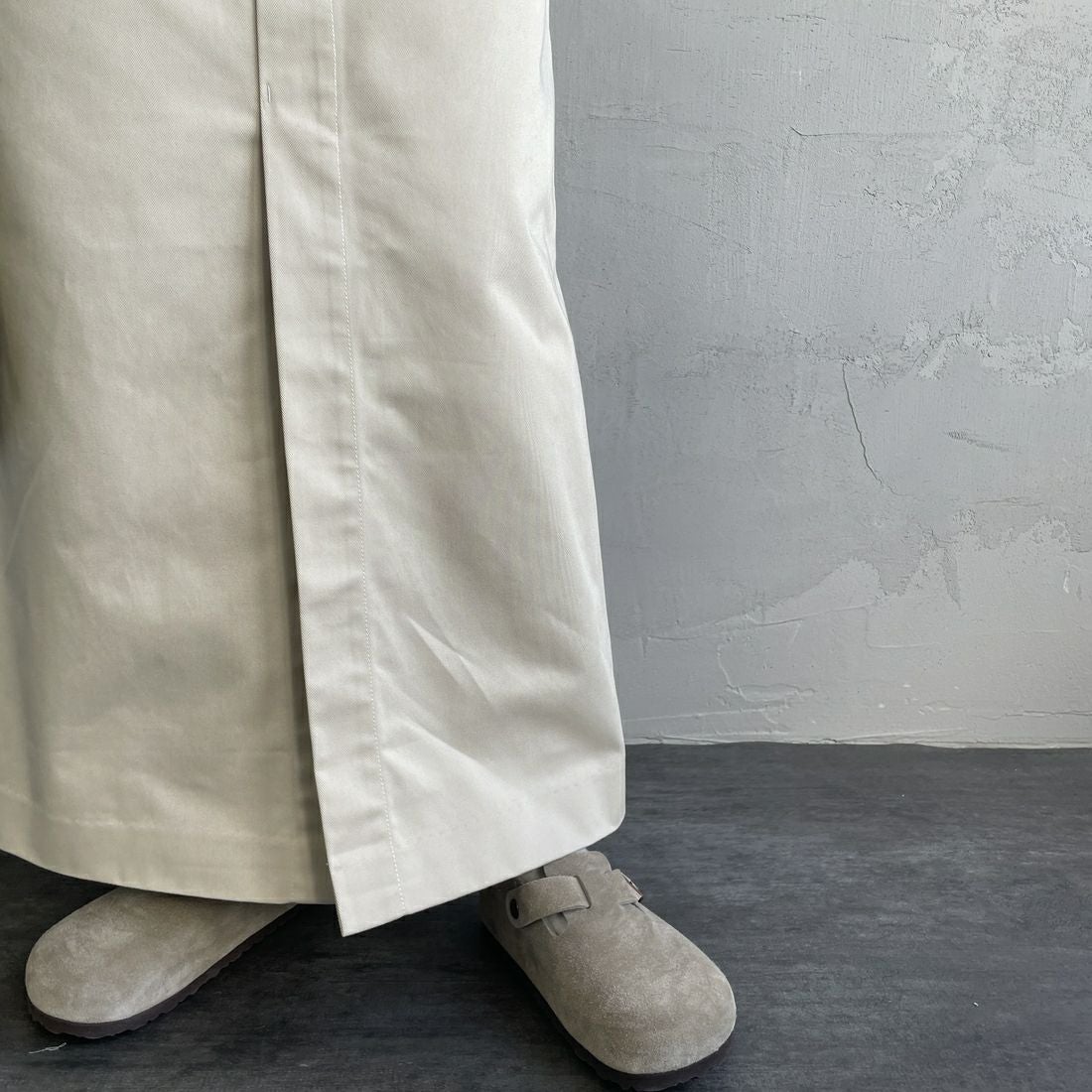 UNIVERSAL OVERALL [ユニバーサルオーバーオール] 別注 T/Cツイル ワークジャンパースカート [U2432710IN-JF] IVORY