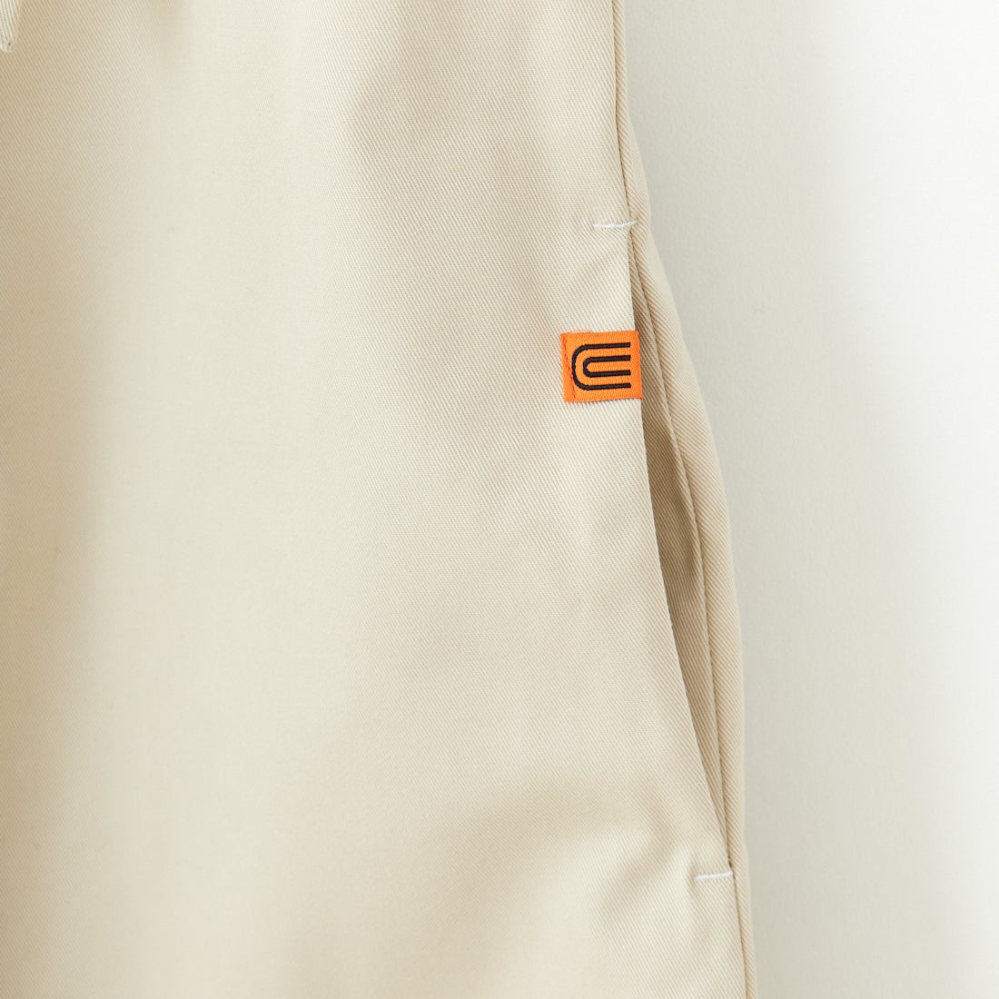 UNIVERSAL OVERALL [ユニバーサルオーバーオール] 別注 T/Cツイル ワークジャンパースカート [U2432710IN-JF] IVORY