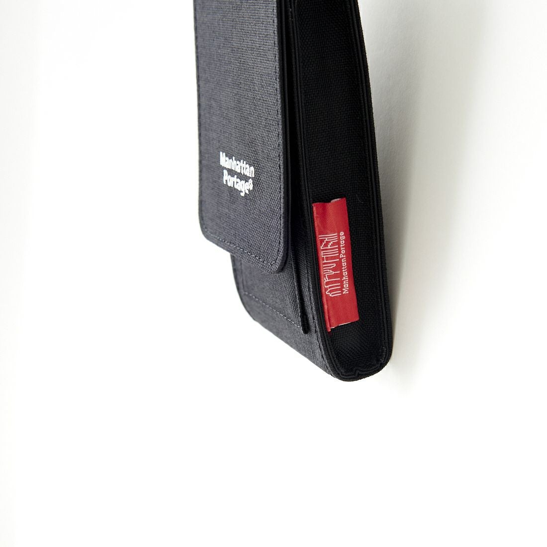 MANHATTAN PORTAGE [マンハッタンポーテージ] COBBLE HILL スマートフォンケース [MP2019] BLACK