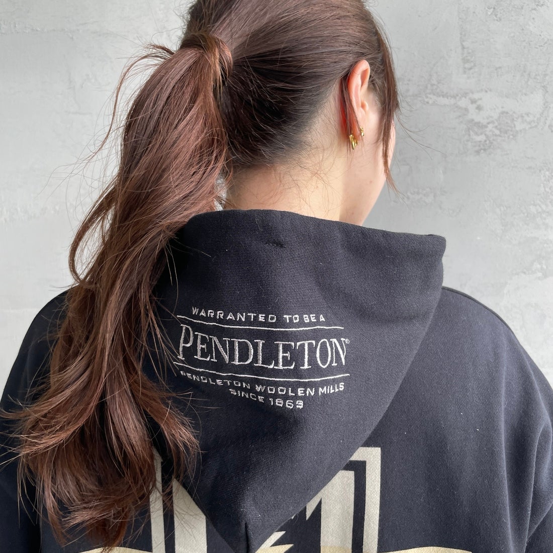 PENDLETON [ペンドルトン] 別注 ネイティブ柄 バックプリントフード