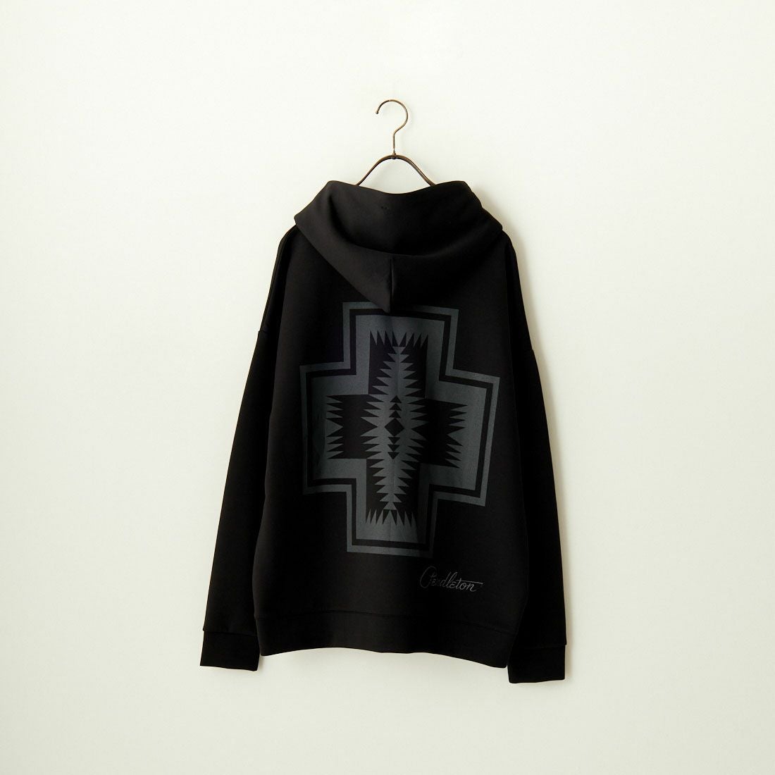 PENDLETON [ペンドルトン] 別注 ネイティブ柄 ダンボールニット スウェットパーカー [4475-7237-JF] BLACK