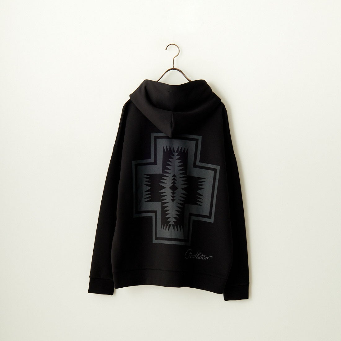 PENDLETON [ペンドルトン] 別注 ネイティブ柄 ダンボールニット スウェットパーカー [4475-7237-JF] BLACK