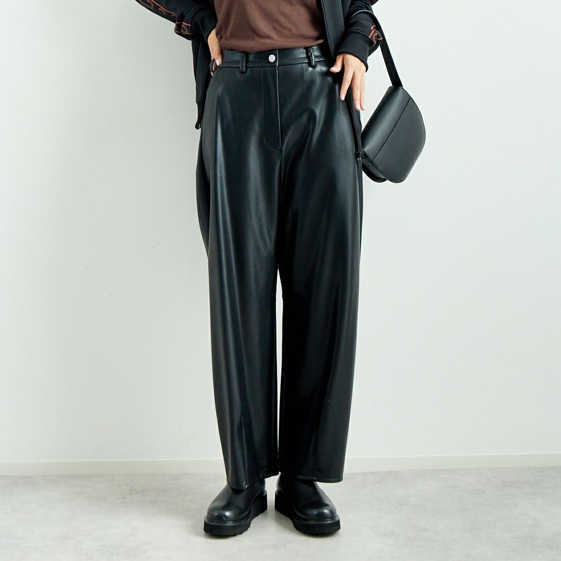 ﾌﾞﾗｯｸ&&モデル身長：167cm 着用サイズ：2&&