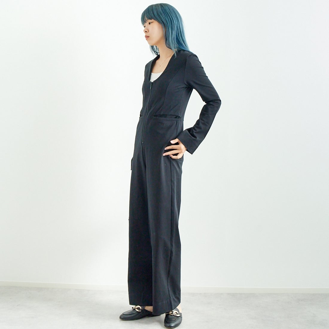 HOLIDAY [ホリデイ] ジャンプスーツ [24201016] BLACK &&モデル身長：167cm 着用サイズ：ONE SIZE&&