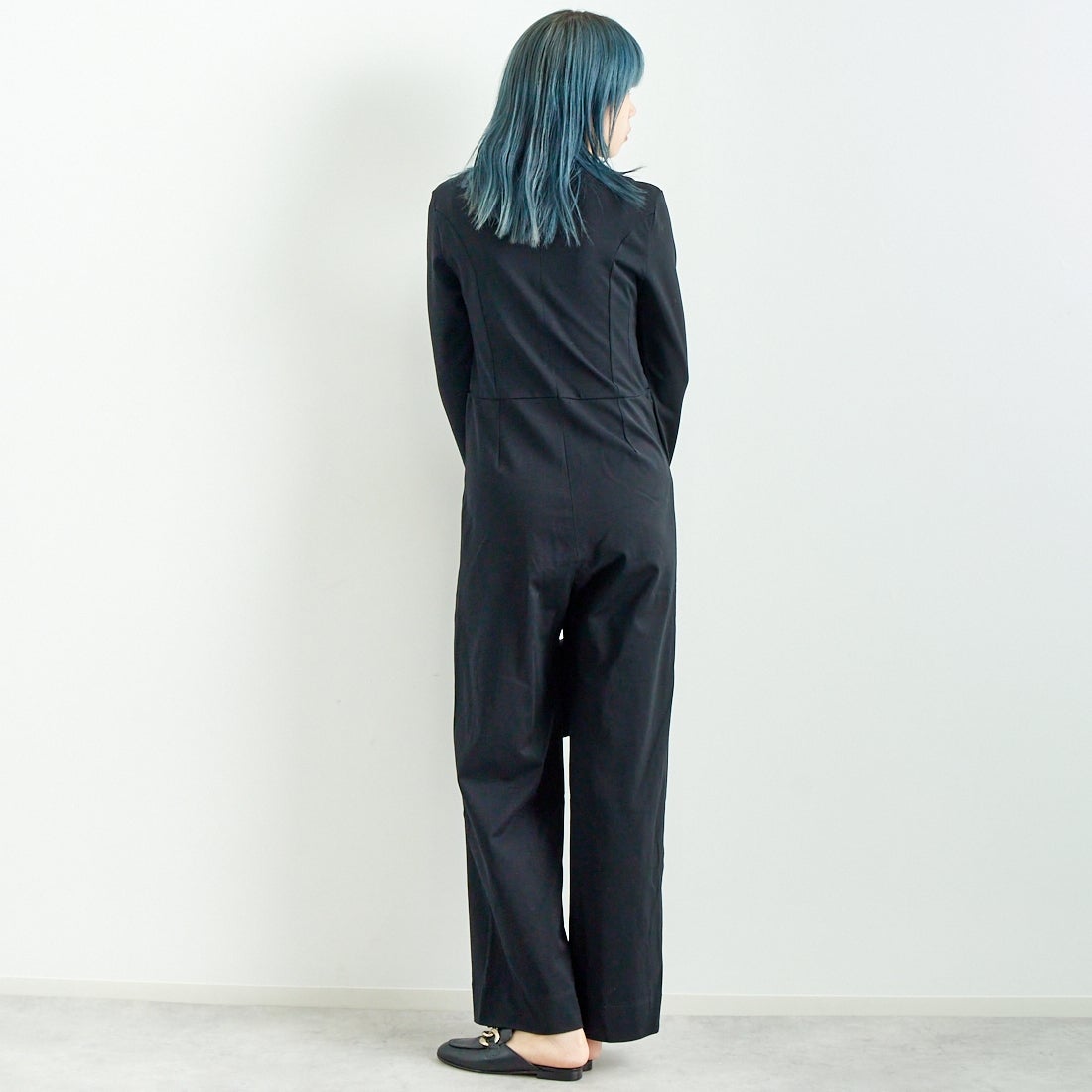 HOLIDAY [ホリデイ] ジャンプスーツ [24201016] BLACK &&モデル身長：167cm 着用サイズ：ONE SIZE&&