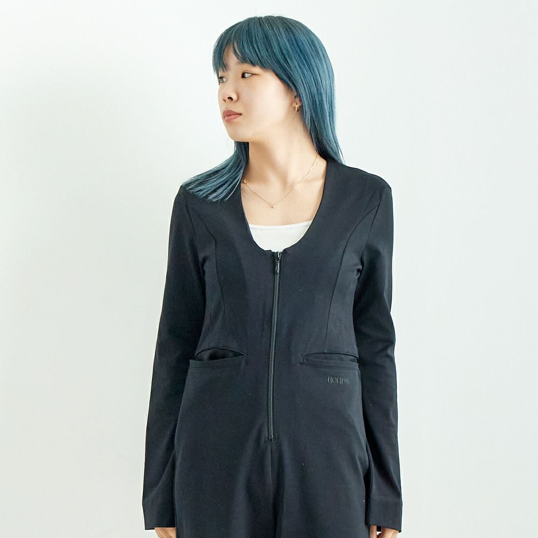 HOLIDAY [ホリデイ] ジャンプスーツ [24201016] BLACK &&モデル身長：167cm 着用サイズ：ONE SIZE&&