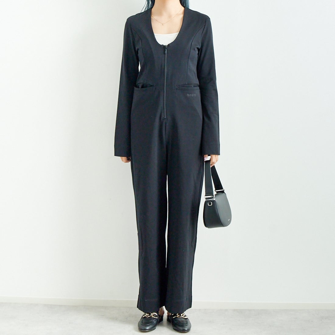 HOLIDAY [ホリデイ] ジャンプスーツ [24201016] BLACK &&モデル身長：167cm 着用サイズ：ONE SIZE&&