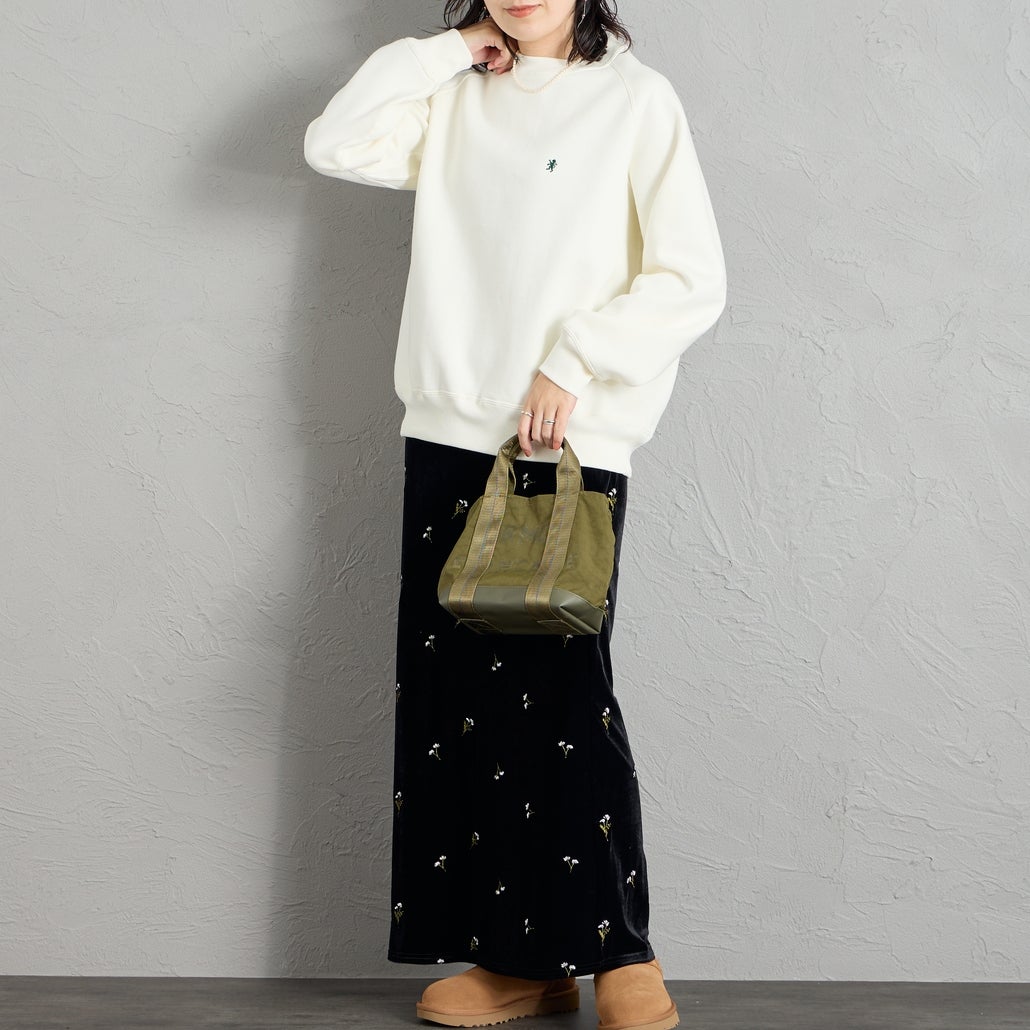 Gymphlex [ジムフレックス] スウィングスリーブ クルーネックスウェット [GY-C0291TCF] IVORY &&モデル身長：160cm 着用サイズ：14&&