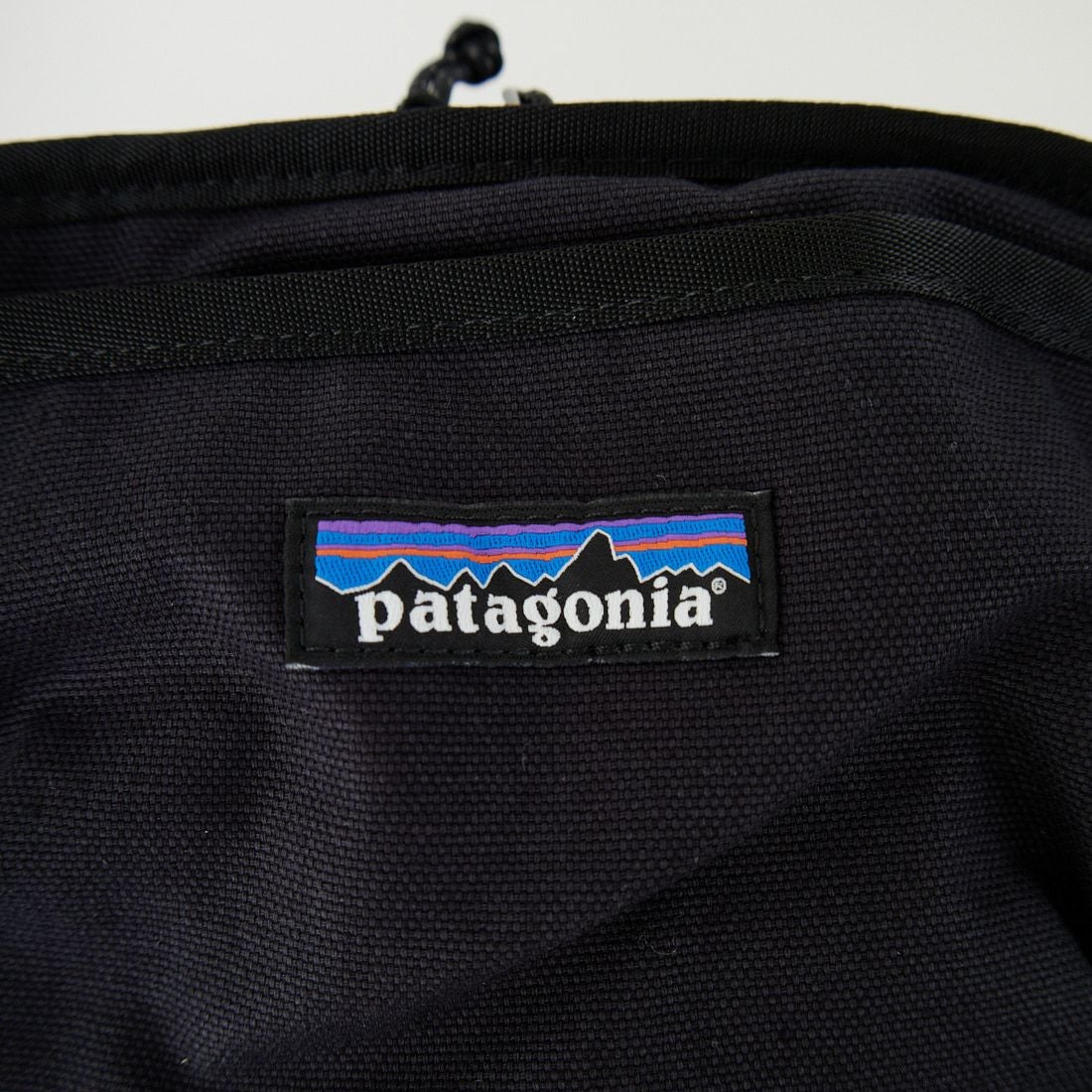 patagonia [パタゴニア] フィールドスミス ヒップパック [48580] BLK