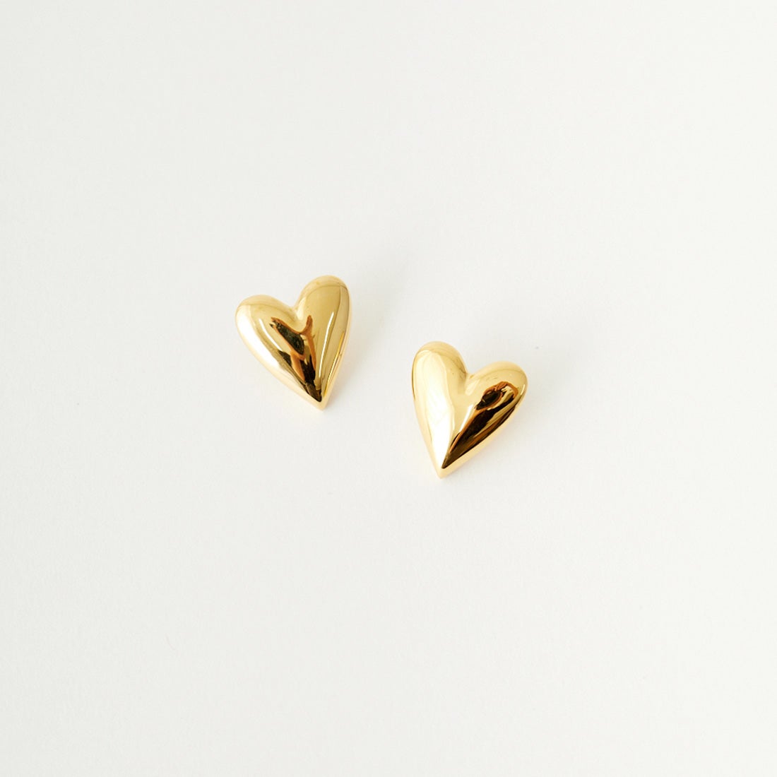 Baqless [バックレス] アミティ カリーヌゴールドピアス [AM-CLN-YG] GOLD