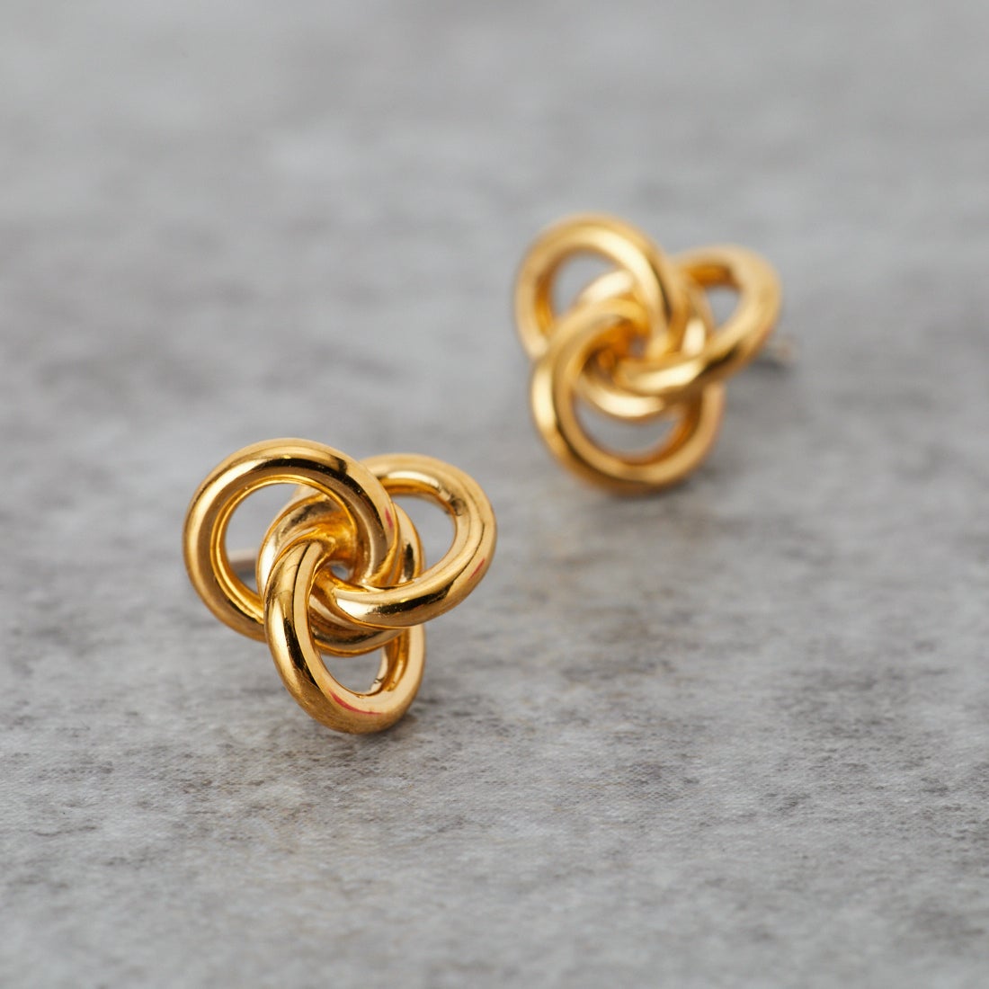 Baqless [バックレス] アミティ レベッカゴールドピアス [AM-RB-YG] GOLD