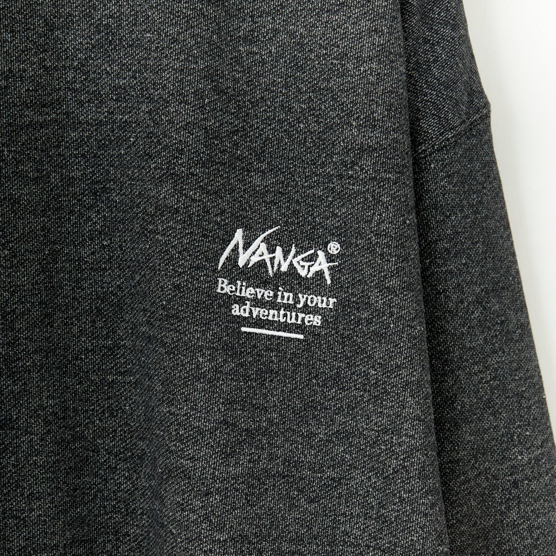 JEANSFACTORY × NANGA [ジーンズファクトリー × ナンガ] 別注 ボックスロゴ バックプリントスウェット [NW24AW-JF1] BLACK