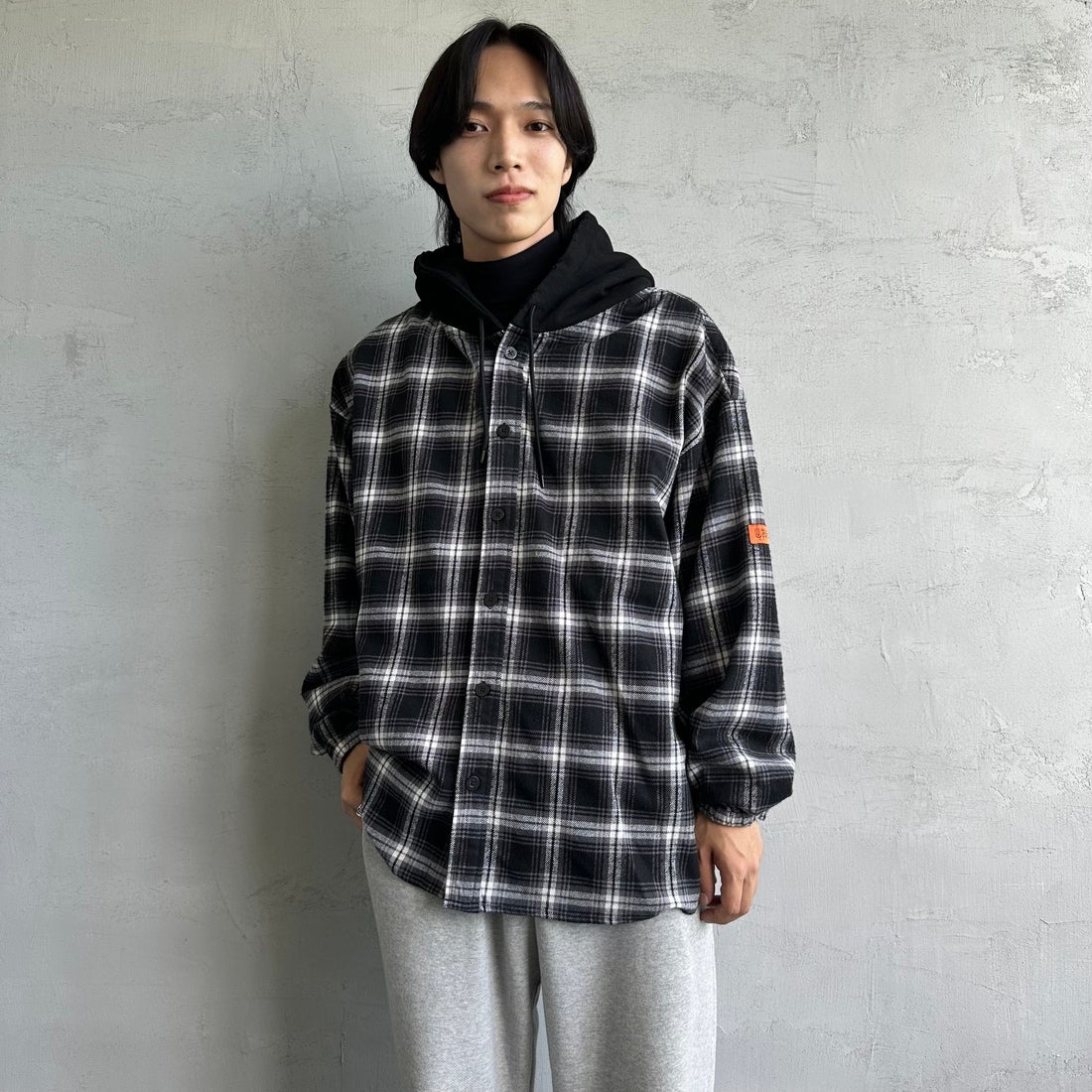 BLACK&&モデル身長：179cm 着用サイズ：XL&&