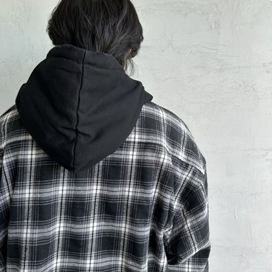 UNIVERSAL OVERALL [ユニバーサルオーバーオール] 別注 チェックフードシャツ [U2431100IN-JF] BLACK