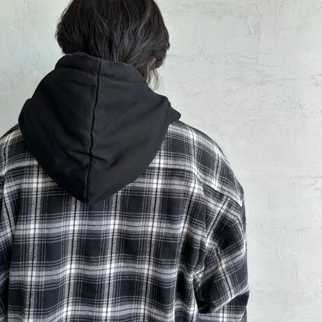 UNIVERSAL OVERALL [ユニバーサルオーバーオール] 別注 チェックフードシャツ [U2431100IN-JF] BLACK