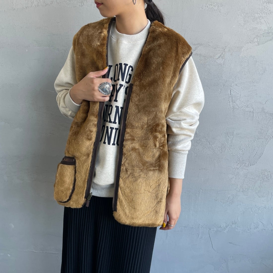 Barbour [バブアー] ウォームパイル ウェストコート ジップインライナーベスト [MLI0004] BROWN &&モデル身長：156cm 着用サイズ：40&&