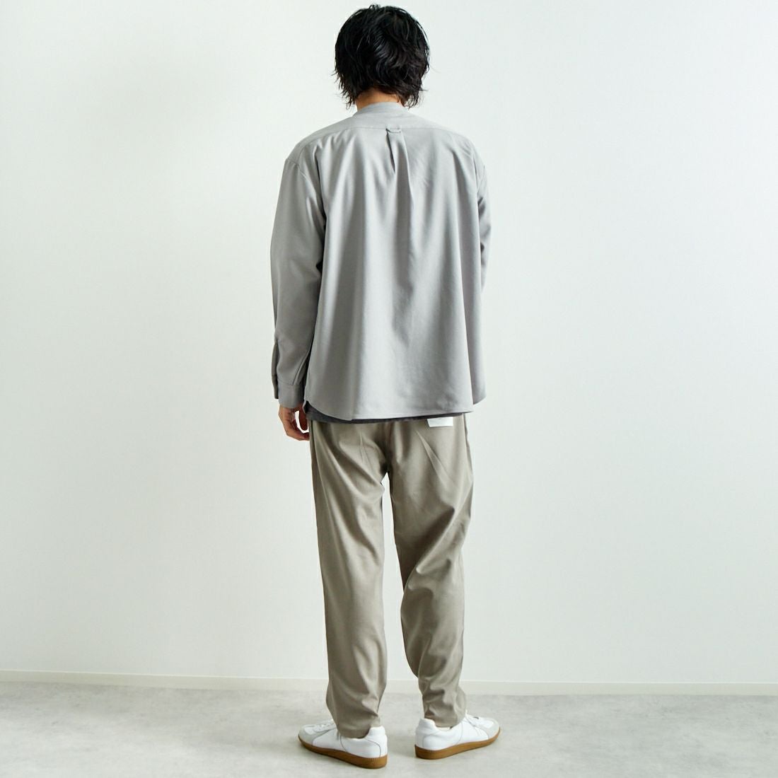 Jeans Factory Clothes [ジーンズファクトリークローズ] ウール混ストレッチワイドテーパードパンツ [JFC-243-054] 66 GRGE &&モデル身長：182cm 着用サイズ：L&&