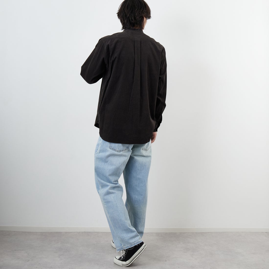 DANTON [ダントン] コーデュロイ バンドカラーシャツ [DT-B0291MCD] CHARCOAL &&モデル身長：179cm 着用サイズ：40&&