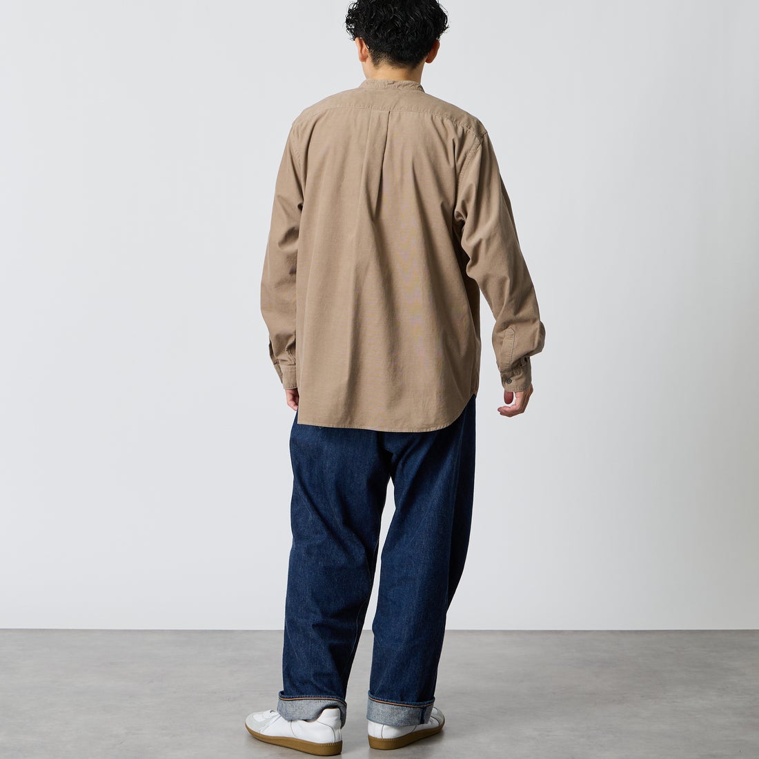 DANTON [ダントン] コーデュロイ バンドカラーシャツ [DT-B0291MCD] SAND BEIGE &&モデル身長：168cm 着用サイズ：40&&