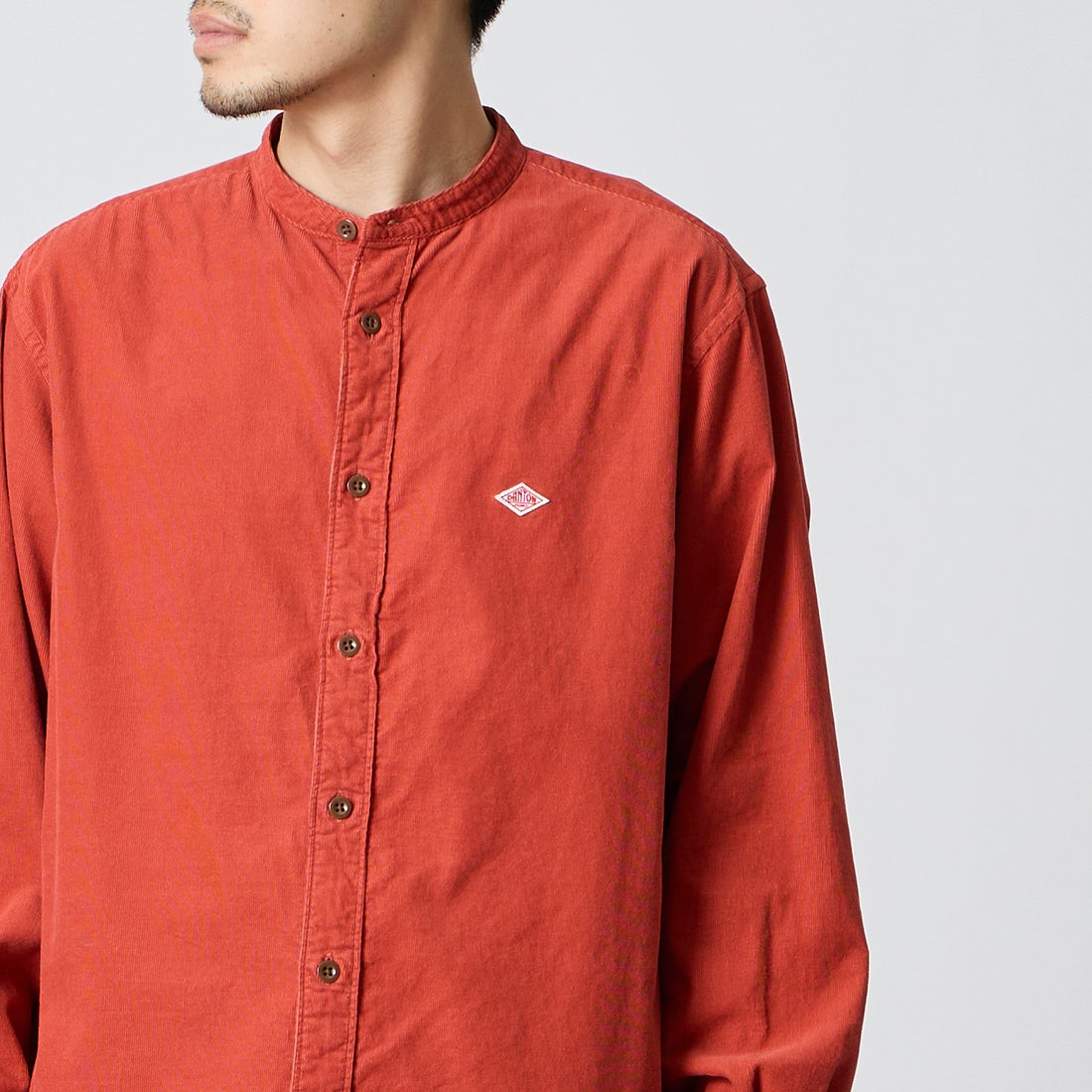 DANTON [ダントン] コーデュロイ バンドカラーシャツ [DT-B0291MCD] LT.ORANGE &&モデル身長：168cm 着用サイズ：40&&