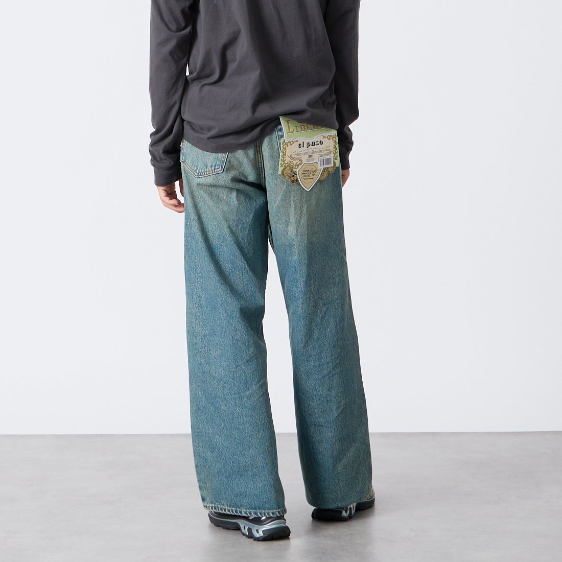 LIBERTO [リベルト] EL PASO ワイドバギーデニム [FL2500] 40 OLD WAS &&モデル身長：175cm 着用サイズ：28&&