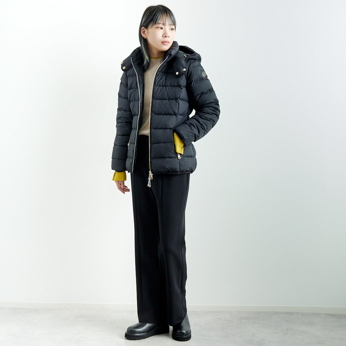 DONEEYU [ドニーユ] センターシームフレアパンツ [U-2990] 040 ﾌﾞﾗｯｸ &&モデル身長：167cm 着用サイズ：36&&