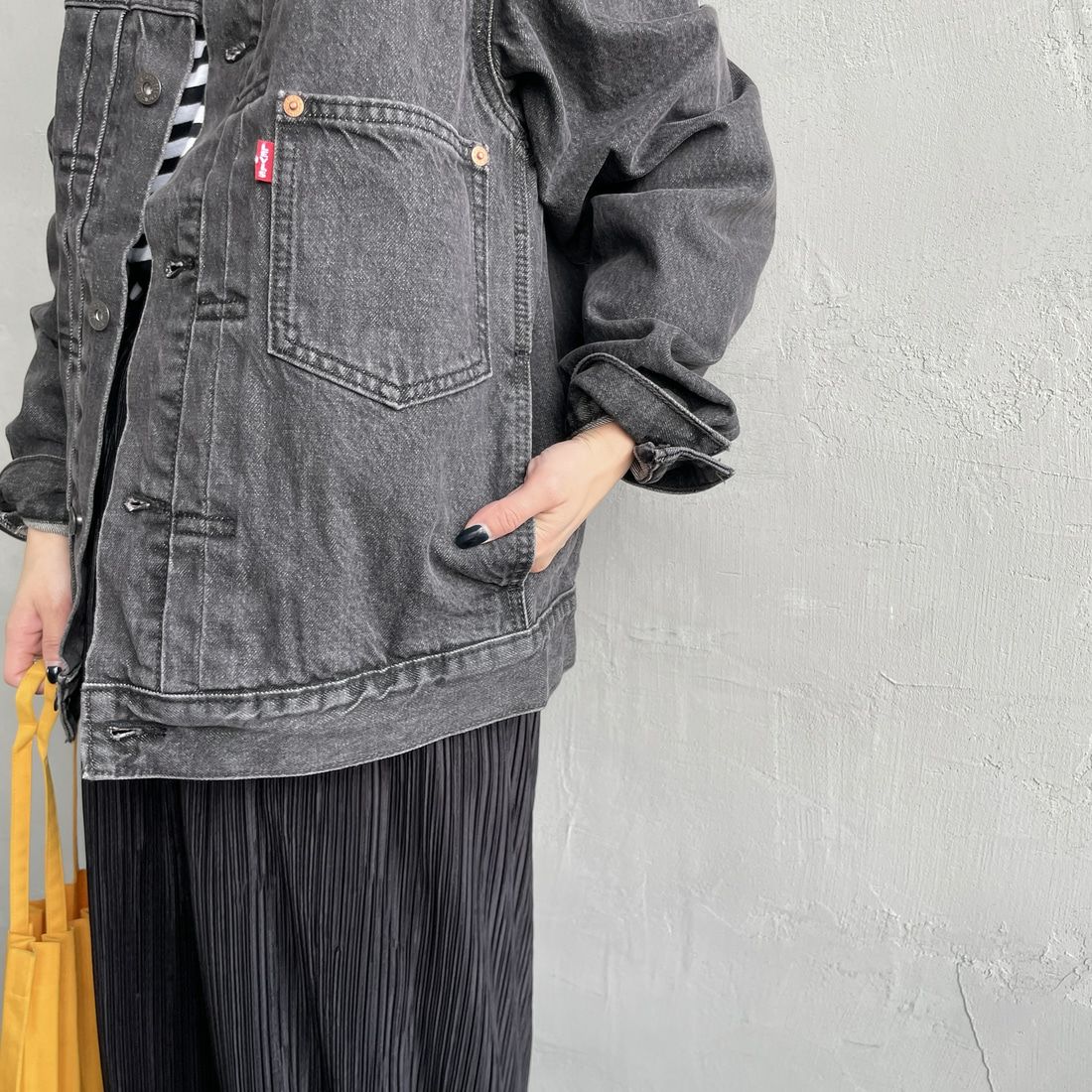 LEVI'S [リーバイス] TYPE1 トラッカージャケット [A3174-00] 00 MIDNIGH &&モデル身長：150cm 着用サイズ：S&&