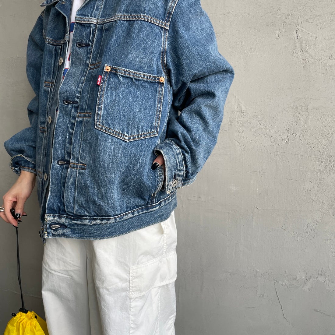 LEVI'S [リーバイス] TYPE1 トラッカージャケット [A3174-00] 04 DANCING &&モデル身長：150cm 着用サイズ：S&&