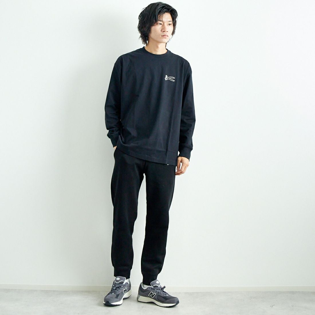 DENHAM [デンハム] CHAIN ロングスリーブTシャツ [CHAIN-LS-TEE] BLACK &&モデル身長：182cm 着用サイズ：L&&