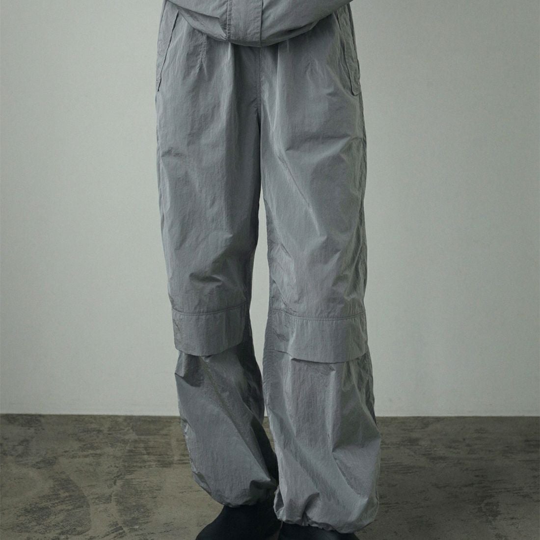 anuke [アンヌーク] ナイロンテックパンツ [62420706] I/BLU