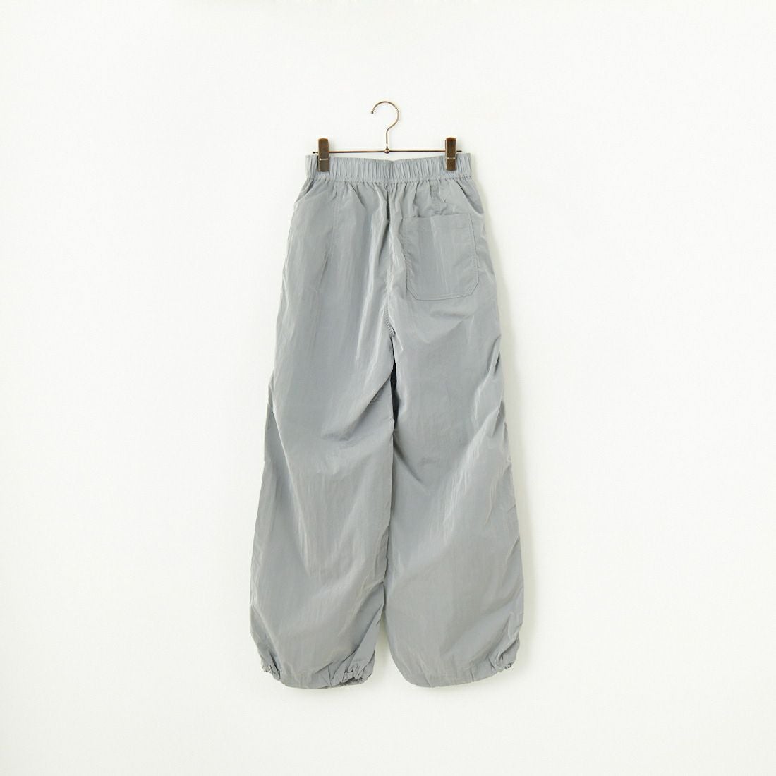 anuke [アンヌーク] ナイロンテックパンツ [62420706] I/BLU