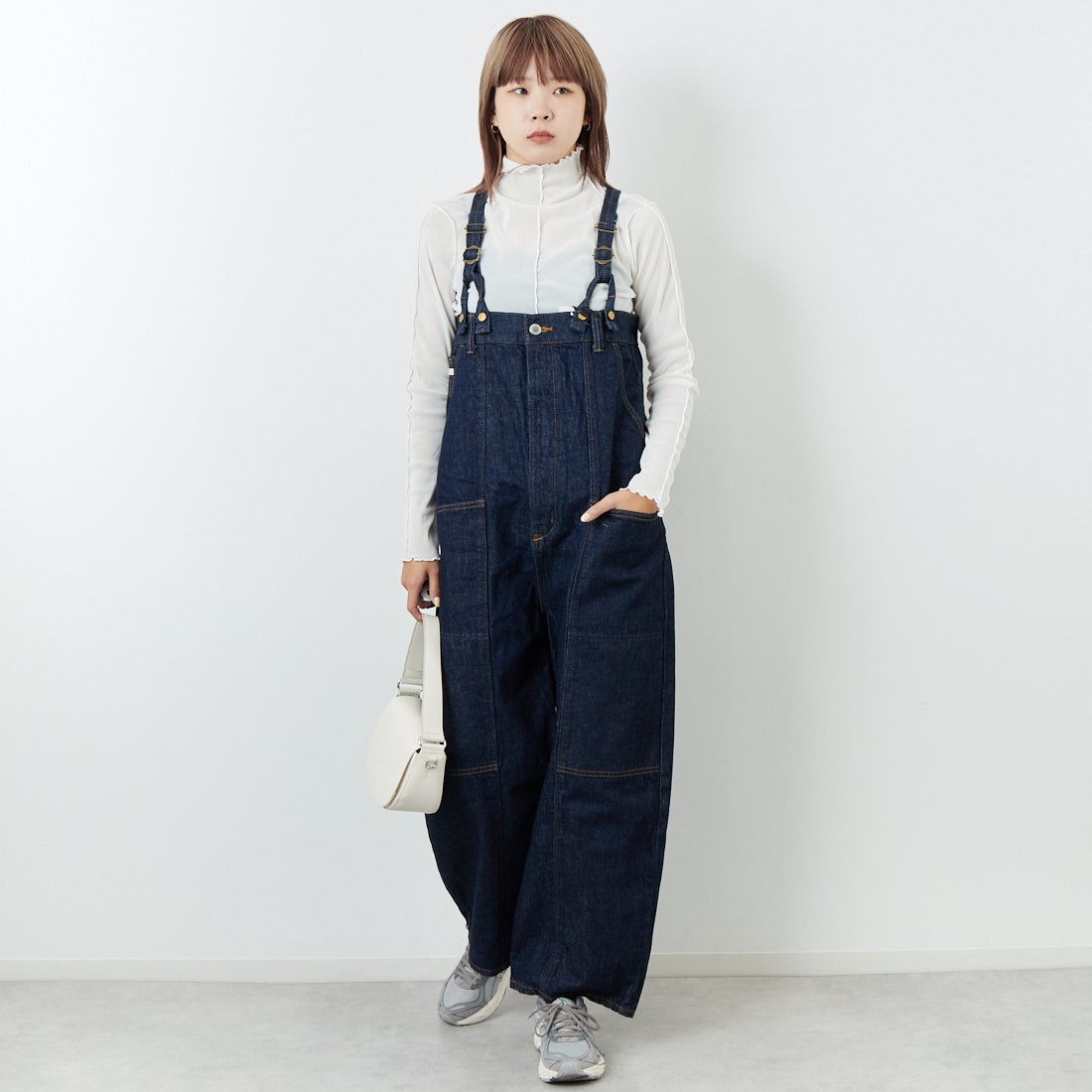 00 O.W&&モデル身長：167cm 着用サイズ：F&&