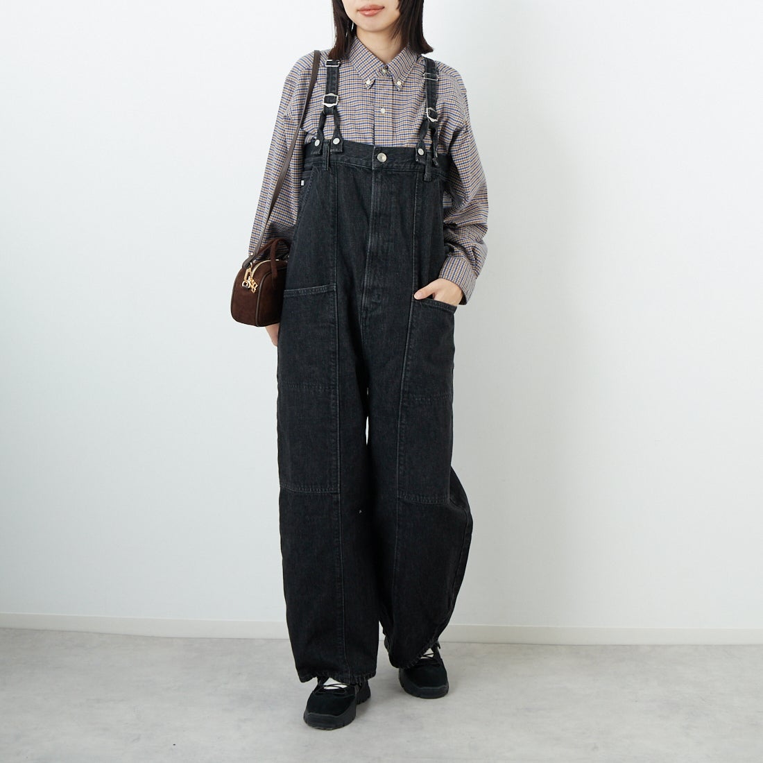 83 BLACK&&モデル身長：162cm 着用サイズ：F&&