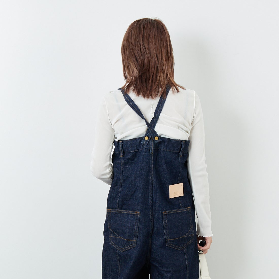 SOMETHING [サムシング] ダブルニーサロペット [SA1901] 00 O.W &&モデル身長：167cm 着用サイズ：F&&