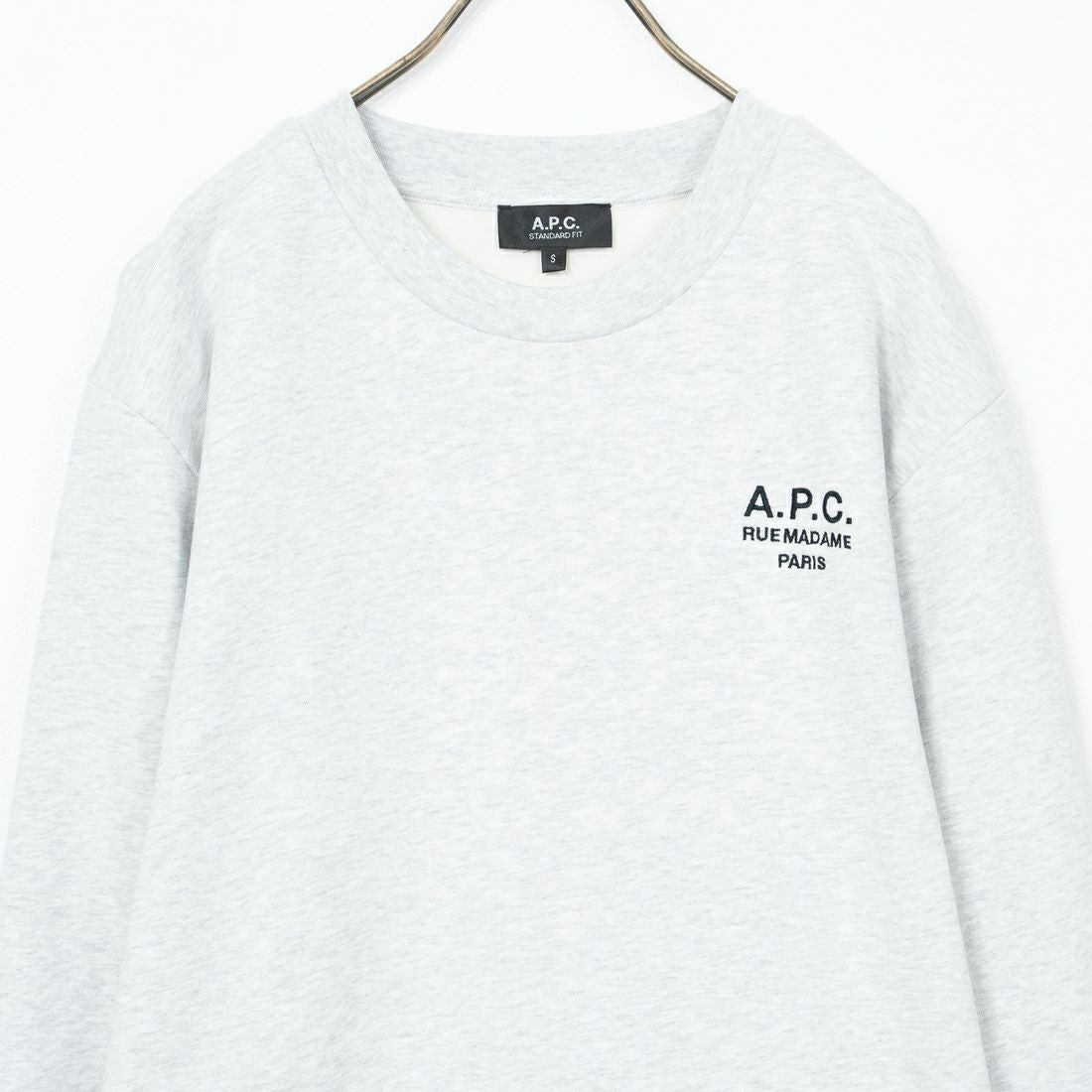A.P.C. [アー・ペー・セー] ロゴ刺繍スウェット [RUE-MADAME] 92 GRIS CH