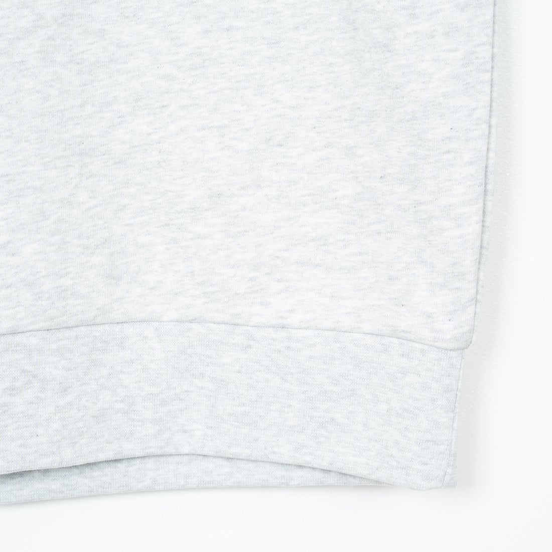 A.P.C. [アー・ペー・セー] ロゴ刺繍スウェット [RUE-MADAME] 92 GRIS CH