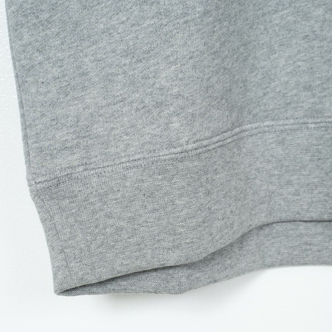 A.P.C. [アー・ペー・セー] ロゴ刺繍スウェット [APC-BRODE] 93 GRIS CH
