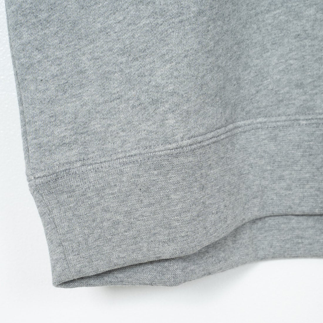 A.P.C. [アー・ペー・セー] ロゴ刺繍スウェット [APC-BRODE] 93 GRIS CH