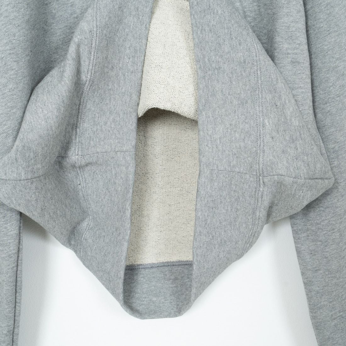 A.P.C. [アー・ペー・セー] ロゴ刺繍スウェット [APC-BRODE] 93 GRIS CH