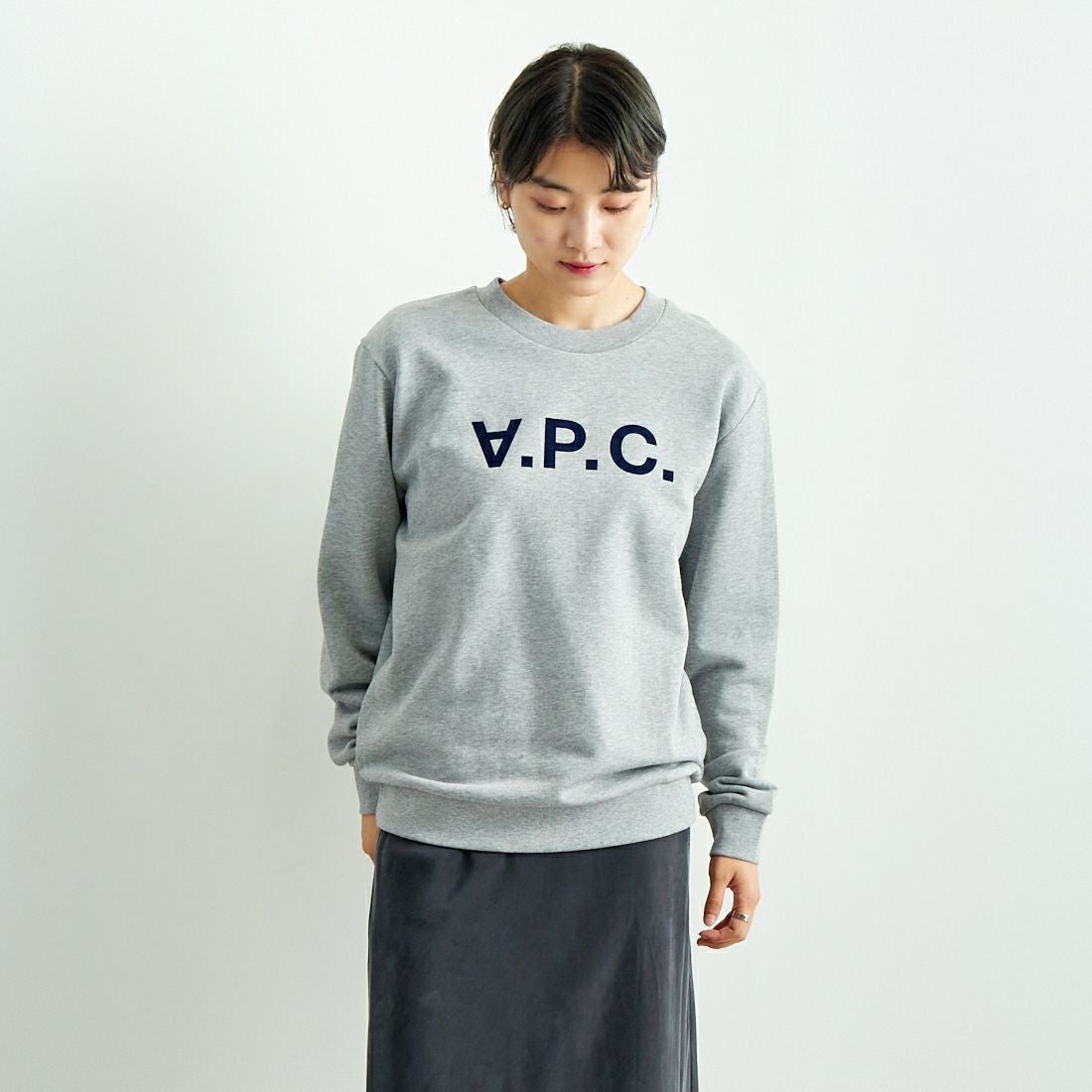 A.P.C. [アー・ペー・セー] VPC ロゴスウェット [GRAND-VPC]｜ジーンズ