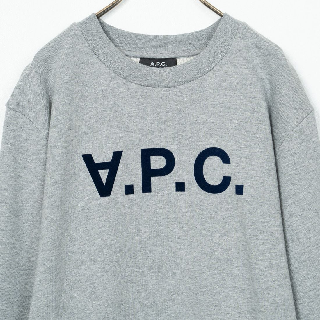 A.P.C. [アー・ペー・セー] VPC ロゴスウェット [GRAND-VPC]｜ジーンズ