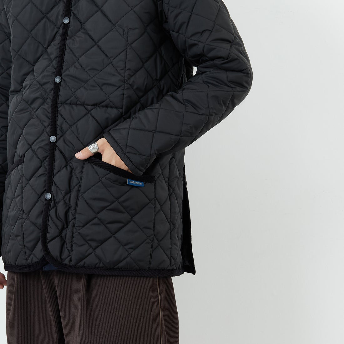 LAVENHAM [ラベンハム] Denham Mens 20 デンハム キルティングジャケット [SLJ9003] F44 SABLE &&モデル身長：179cm 着用サイズ：L&&