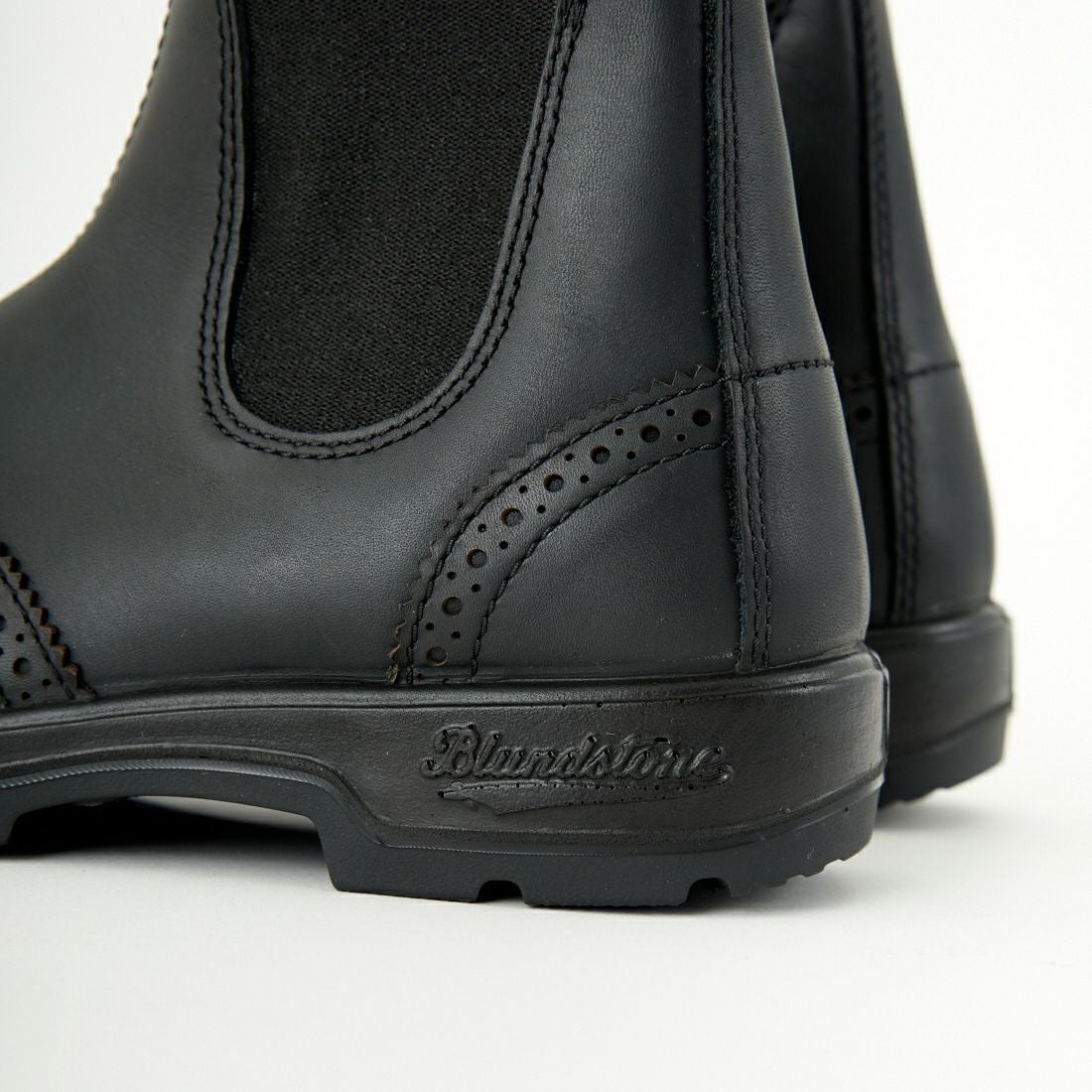 Blundstone [ブランドストーン] CLASSICS ブラックスムースレザー