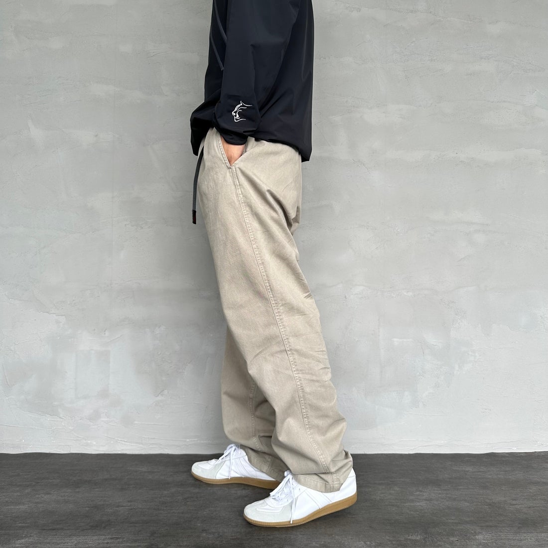 GRAMiCCi [グラミチ] ピグメントダイ グラミチパンツ [G4FM-P088] PIGMENT OA &&モデル身長：179cm 着用サイズ：L&&