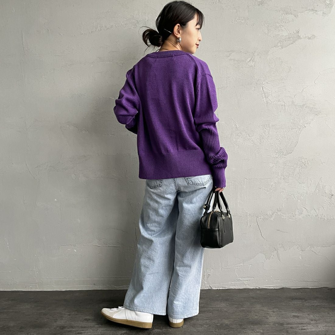 THE SHINZONE [ザ シンゾーン] ロングリブカーディガン [23AMSNI05] 94 PURPLE &&モデル身長：150cm 着用サイズ：F0&&